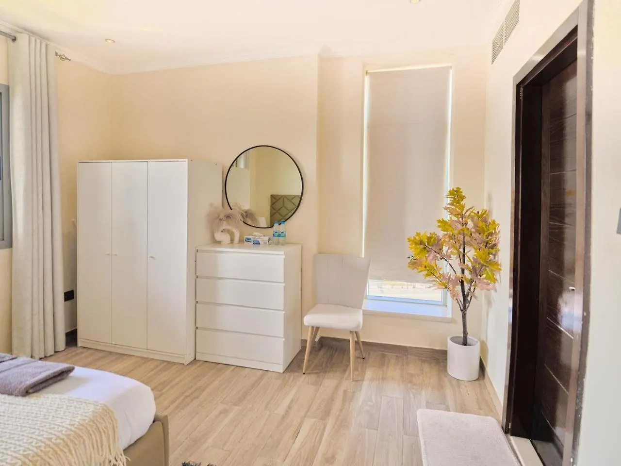 Dubai Marina, One Bed Room Apartment With Full Marina View